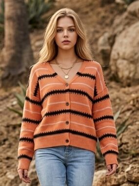 Trendy V-Neck Long-Sleeve Sweater Button Front Striped Size Medium